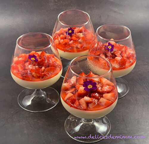 Panna cotta fraises et violette