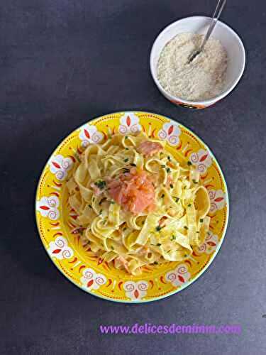 Tagliatelles fraîches au saumon fumé
