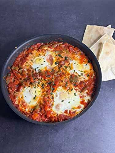 La chakchouka est une plat traditionnel du Moyen-Orient et du Maghreb à base de poivrons... - Les Délices de Mimm