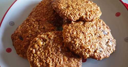 Biscuits aux flocons d'avoine, miel, amandes et pépites de chocolat