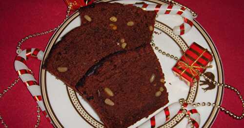 Cake au chocolat et pignons dorés