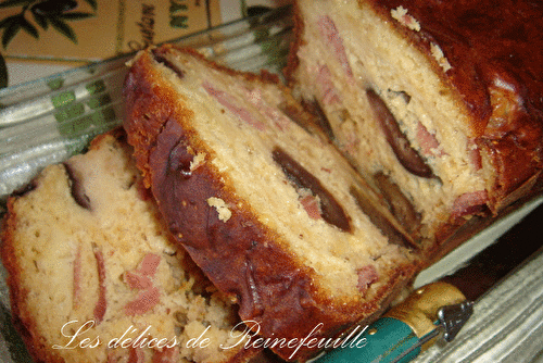 Cake aux figues et au jambon cru