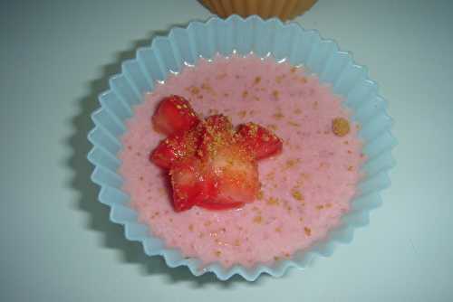 Dessert aux fraises-lait de coco