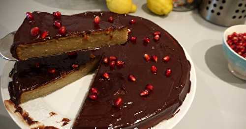 Gâteau fondant à l'aubergine