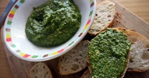 Pesto de fanes de radis