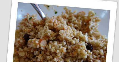 Salade de boulgour, carottes, amandes, huile de macadamia