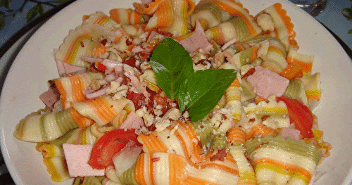 Salade de pâtes aux noisettes