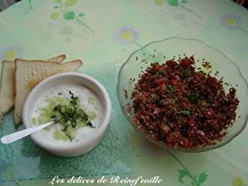 Salade de quinoa façon taboulé et salade de concombre au yaourt