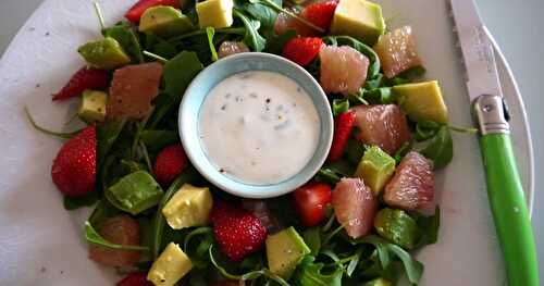 Salade sucrée-salée aux fraises