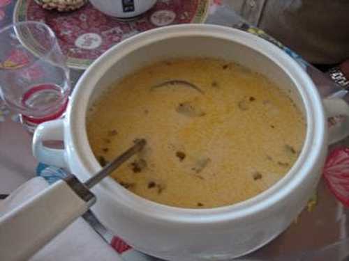 Soupe thaïe aux crevettes et lait de coco