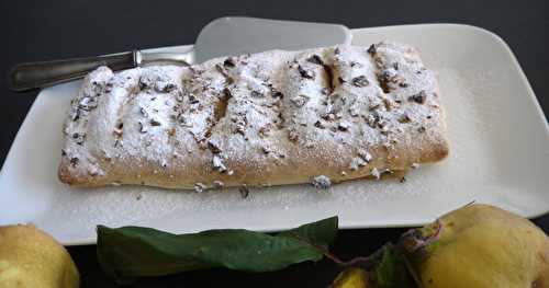 Strudel pomme-coing et raisins macérés au rhum