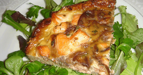 Tarte au saumon, oignons caramélisés, estragon, pâte au son d'avoine