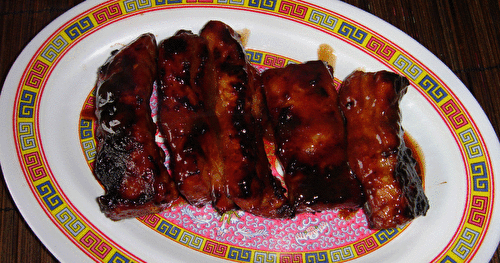 Travers de porc grillés, sauce hoisin