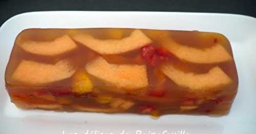 Terrine de fruits en gelée de pommes
