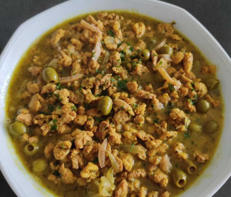Tajine de protéines de soja aux olives 
