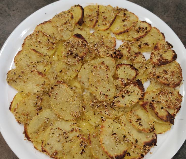 Tarte de rondelles de pommes de terre au parmesan végétal