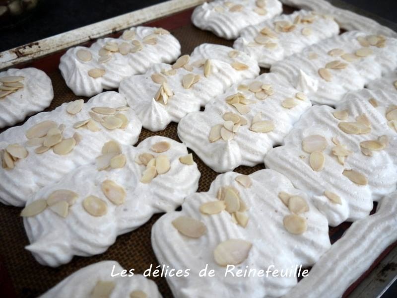 Meringues végétales aux amandes