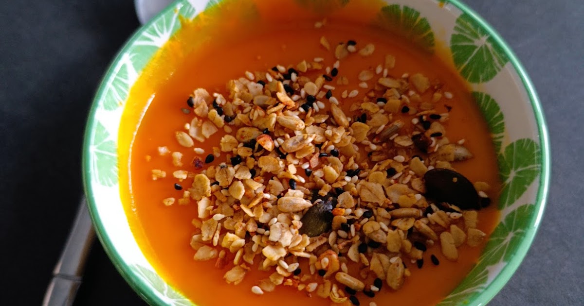 Velouté de  courge butternut et poivron rouge