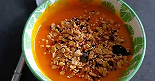 Velouté de  courge butternut et poivron rouge