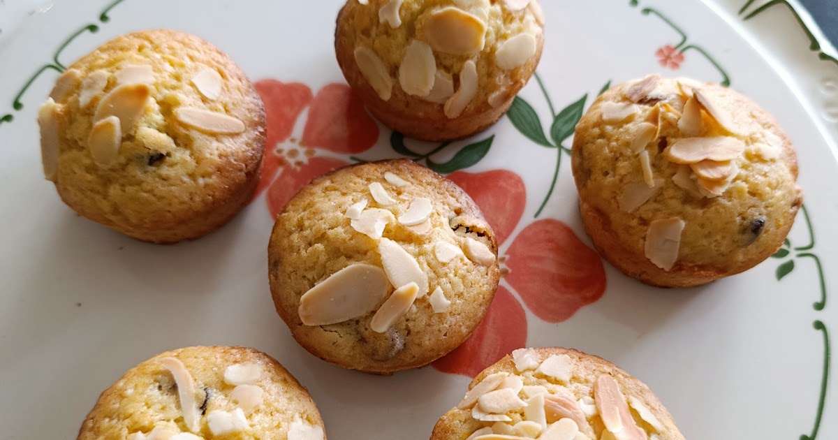 Muffins à l'orange, raisins secs et huile d'olive