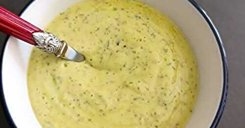 Salade  verte, sauce fourre-tout de Yottam Ottolenghi