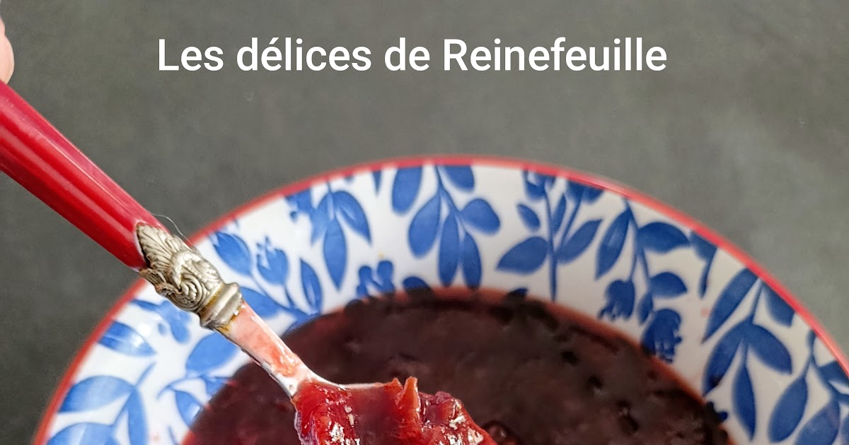 Compotée de prunes, citron et cardamome