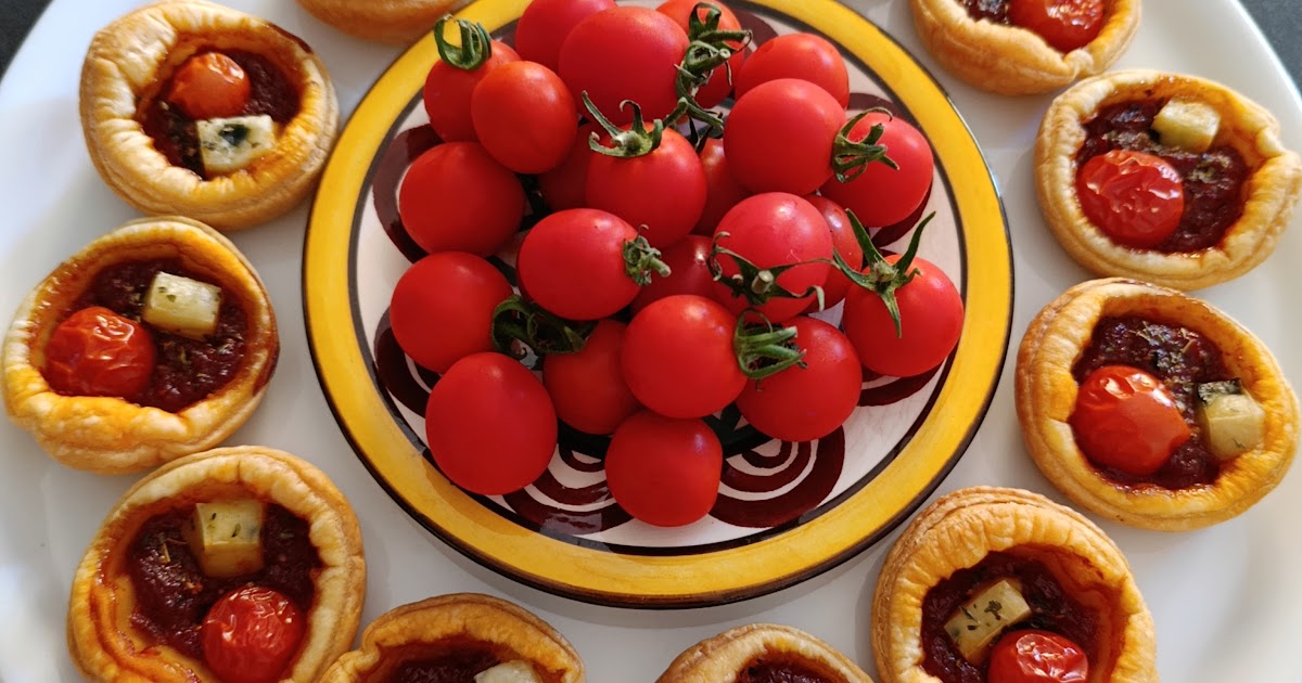 Mini tartelettes feuilletées à la tomate