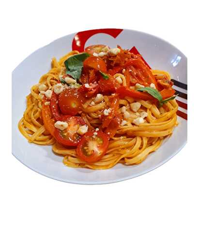 LINGUINE AU DUO DE TOMATES 🍅 AVEC DU BASILIC & DES NOISETTES