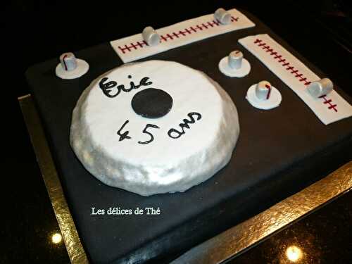 Gâteau anniversaire DJ