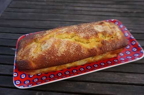 Cake à la rhubarbe et coco