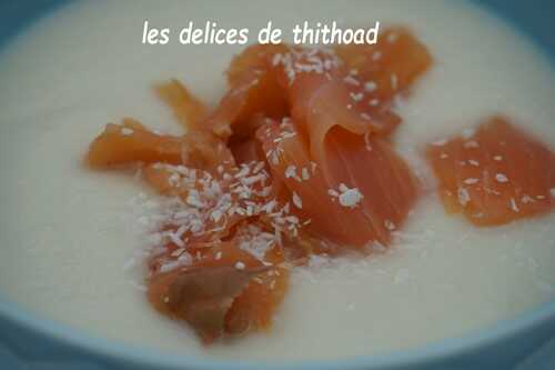 Crème de chou fleur, coco et saumon