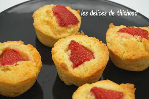 Mini cakes à la fraise