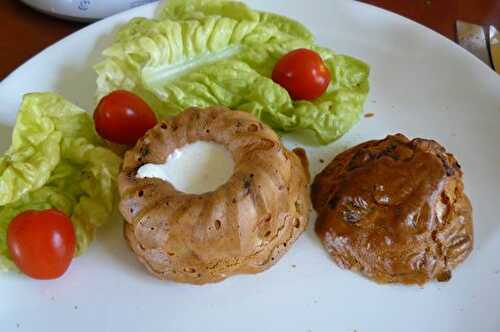 Mini-savarin salé poireau et surimi, sauce citron