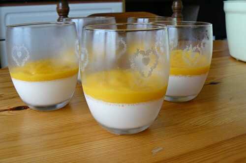 Panna cotta coulis de mangue