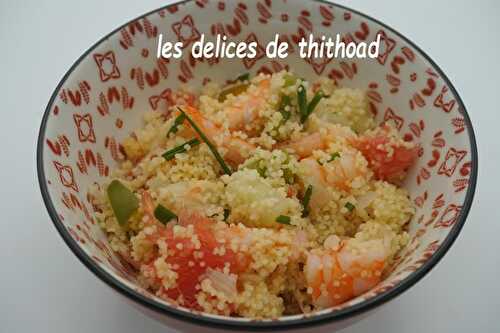 Taboulé aux légumes, crevettes et pamplemousse