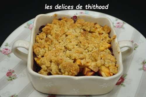 Crumble pommes et fruits rouges