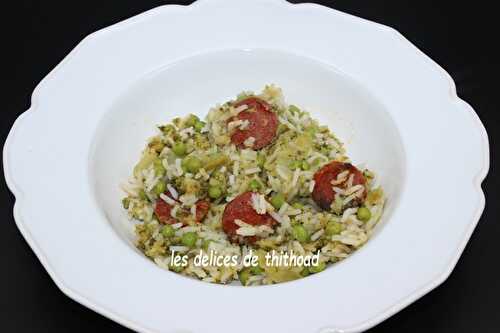 Salade de brocoli, petits pois, chorizo et riz