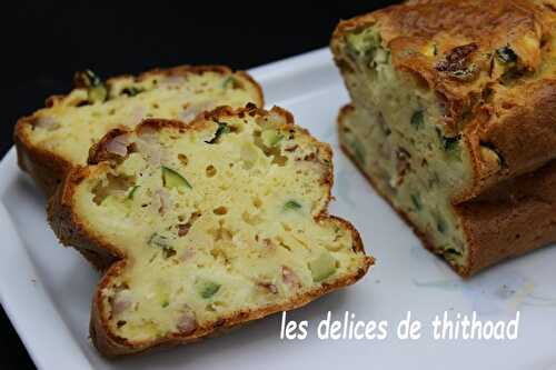 Cake au poulet et courgettes parfumé à l’estragon