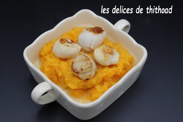 Noix de Saint-Jacques à la purée de courge