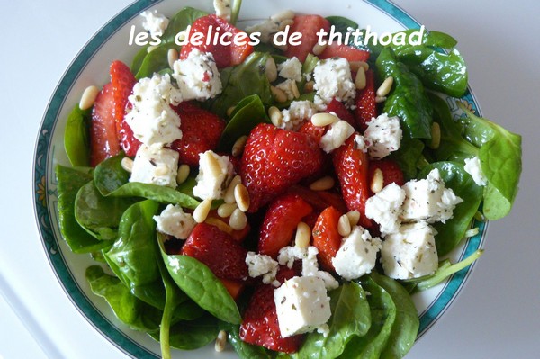 Salade d’épinards aux fraises