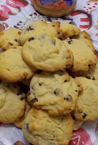 Mes cookies aux pépites de chocolat et au beurre de cacahuète...