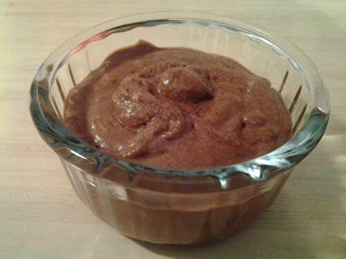 Mousse au chocolat simple et rapide