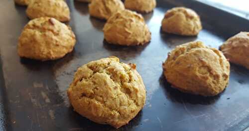 BISCUITS POMME, CAROTTE ET DATTES (BLENDER)