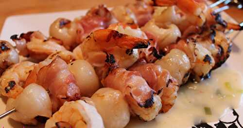 BROCHETTES DE CREVETTES ET LITCHIS