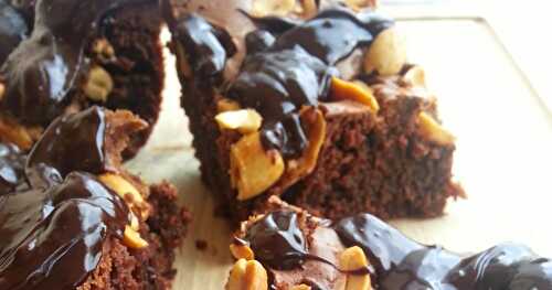 BROWNIES GARNIS DE PEANUTS