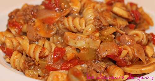 CASSEROLE DE MACARONI AU BOEUF HACHÉ