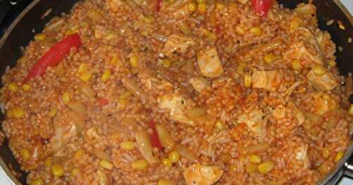 CASSEROLE DE POULET , RIZ ET PETITES PÂTES