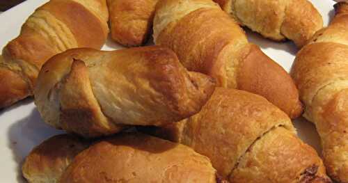 CROISSANTS AU CHOCOLAT (EXPRESS)