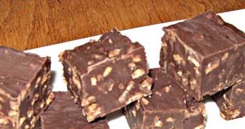 FUDGE AUX RICE KRISPIES