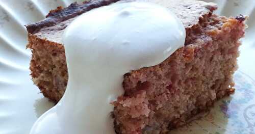 GÂTEAU AUX BANANES ET CONFITURE 